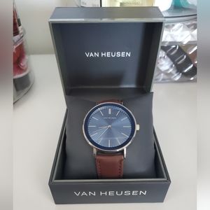 Brand new leather strap watch
